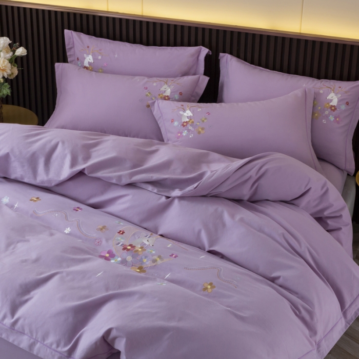 91家纺网 家纺一手货源 找家纺 优姿 2022新款100S长绒棉宽边绣花四件套 蝶恋花-紫色