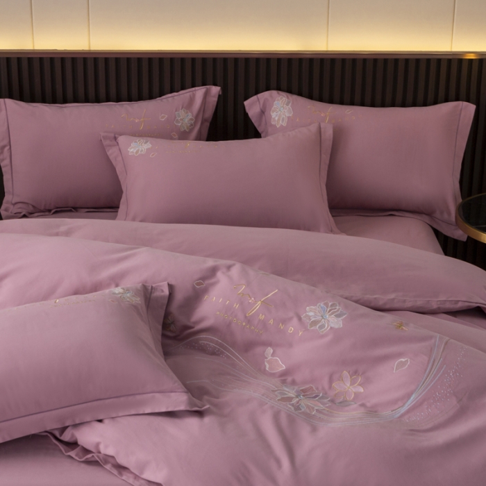 91家纺网 家纺一手货源 找家纺 优姿 2022新款100S长绒棉宽边绣花四件套似锦年华-豆沙