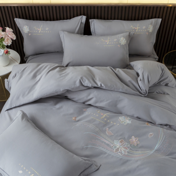 91家纺网 家纺一手货源 找家纺 优姿 2022新款100S长绒棉宽边绣花四件套似锦年华-灰色