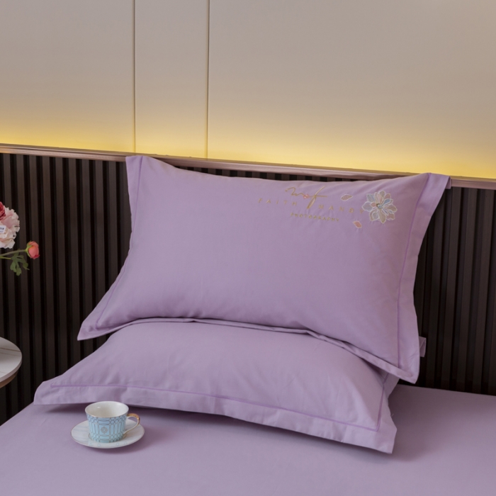 91家纺网 家纺一手货源 找家纺 优姿2022新款100S长绒棉宽边绣花四件套 似锦年华-紫色