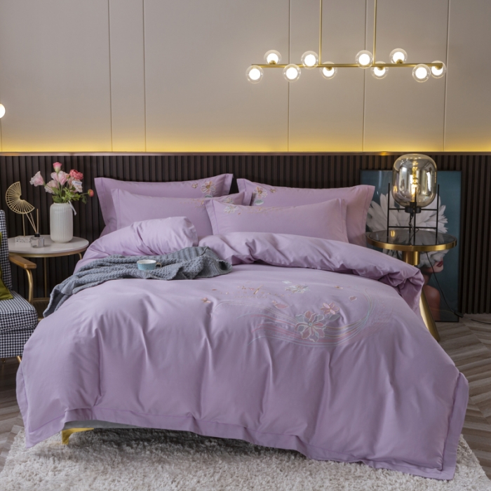 91家纺网 家纺一手货源 找家纺 优姿2022新款100S长绒棉宽边绣花四件套 似锦年华-紫色