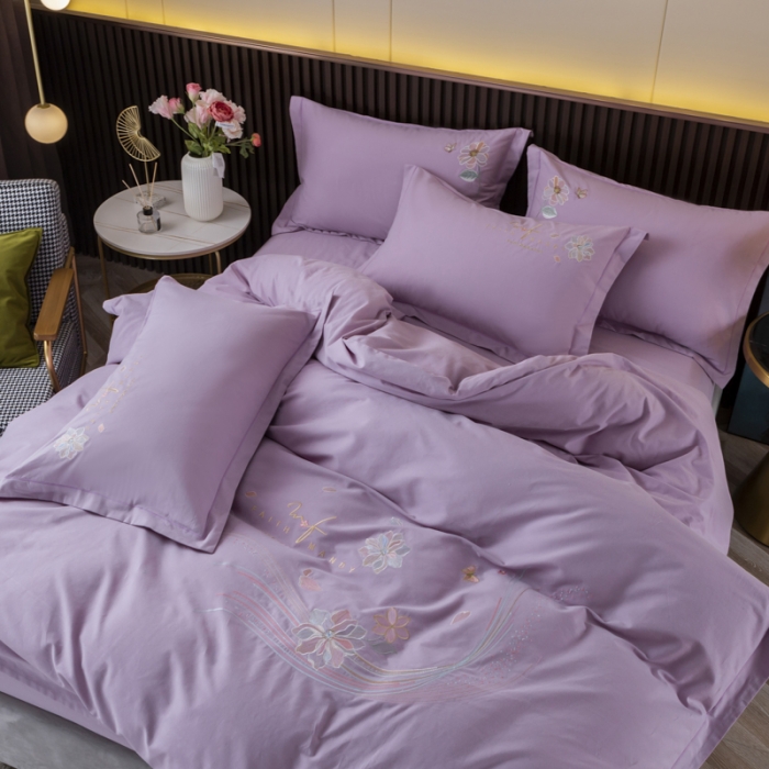 91家纺网 家纺一手货源 找家纺 优姿2022新款100S长绒棉宽边绣花四件套 似锦年华-紫色