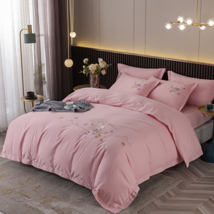 91家纺网 家纺一手货源 找家纺 优姿 2022新款100S长绒棉宽边绣花四件套一路有你-粉色