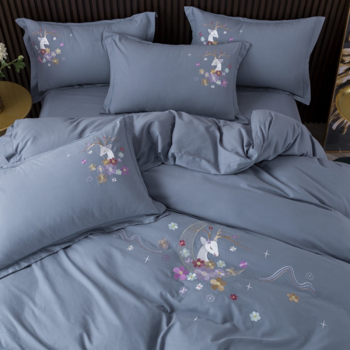 91家纺网 家纺一手货源 找家纺 优姿2022新款100S长绒棉宽边绣花四件套 一路有你-蓝灰