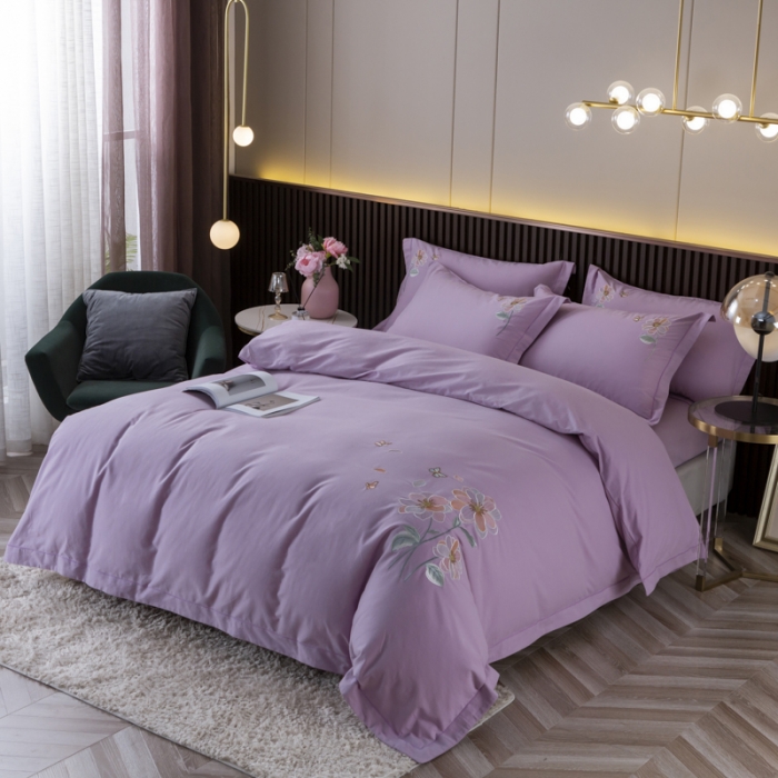 91家纺网 家纺一手货源 找家纺 优姿 2022新款100S长绒棉宽边绣花四件套一路有你-紫色