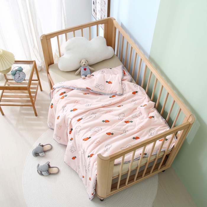 91家纺网 家纺一手货源 找家纺 喜多兔 2022新款针织棉幼儿园夏凉空调被 小兔子贝贝同学