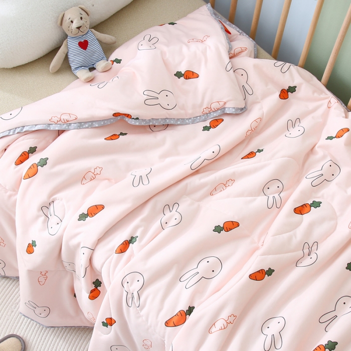 91家纺网 家纺一手货源 找家纺 喜多兔 2022新款针织棉幼儿园夏凉空调被 小兔子贝贝同学