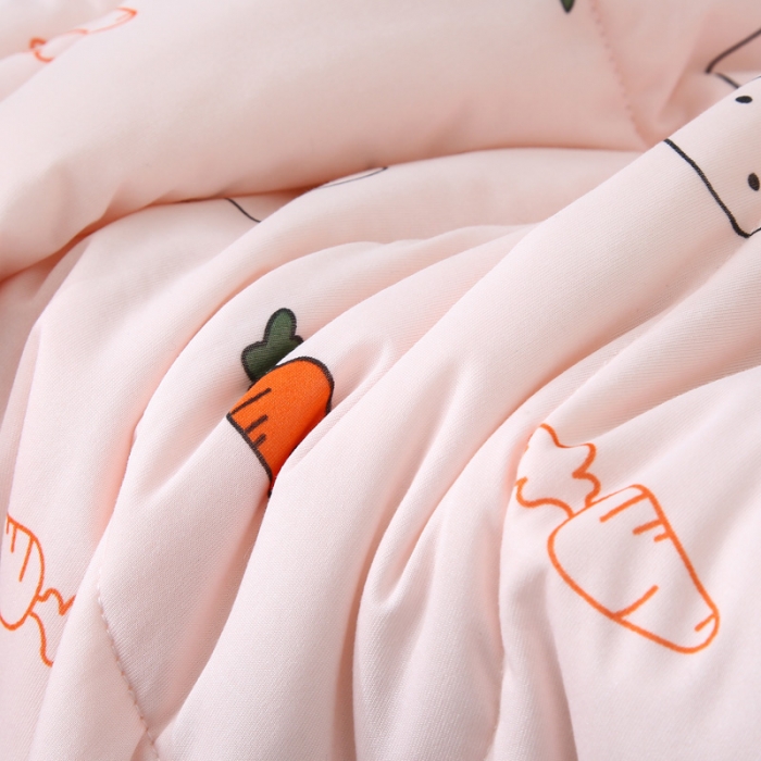 91家纺网 家纺一手货源 找家纺 喜多兔 2022新款针织棉幼儿园夏凉空调被 小兔子贝贝同学