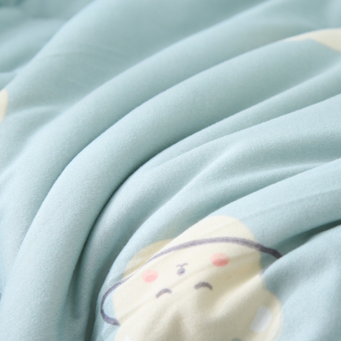 91家纺网 家纺一手货源 找家纺 喜多兔 2022新款针织棉幼儿园夏凉空调被 圆脸熊闹闹同学