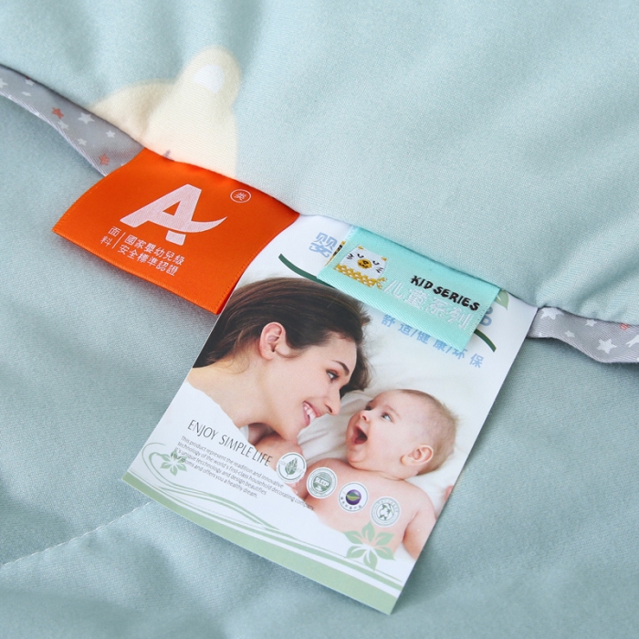 91家纺网 家纺一手货源 找家纺 喜多兔 2022新款针织棉幼儿园夏凉空调被 圆脸熊闹闹同学