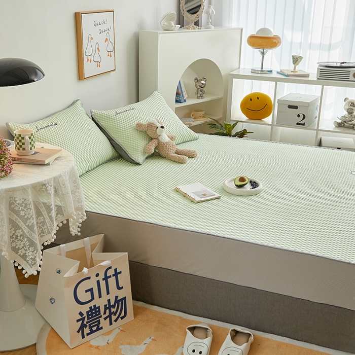 91家纺网 家纺一手货源 找家纺 金丝鸟 2022新款凉感豆豆A类按摩凉席三件套 浅绿