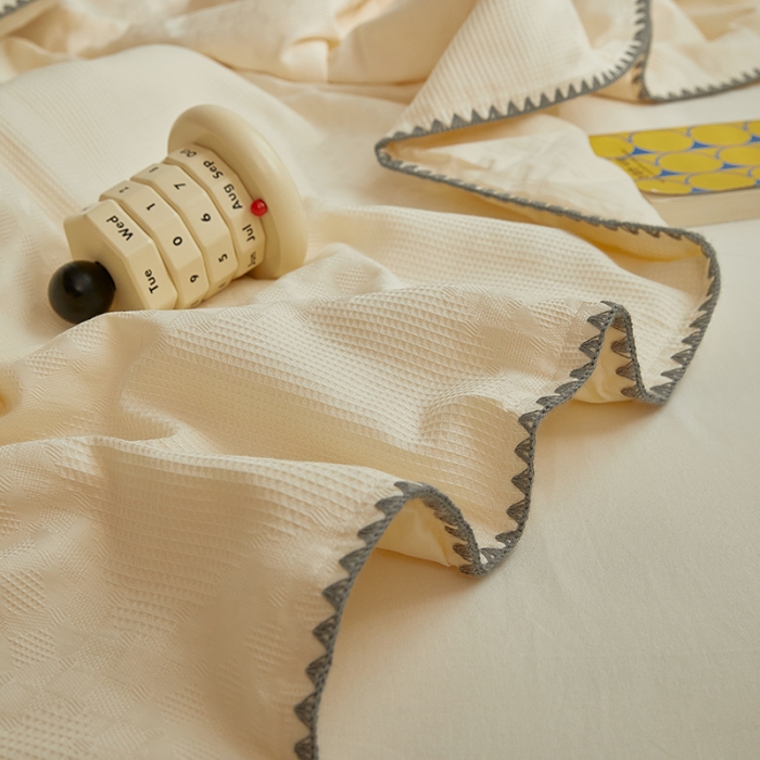 91家纺网 家纺一手货源 找家纺 （总）金丝鸟 2023新款A类全棉华夫格水洗棉大豆夏被四件套