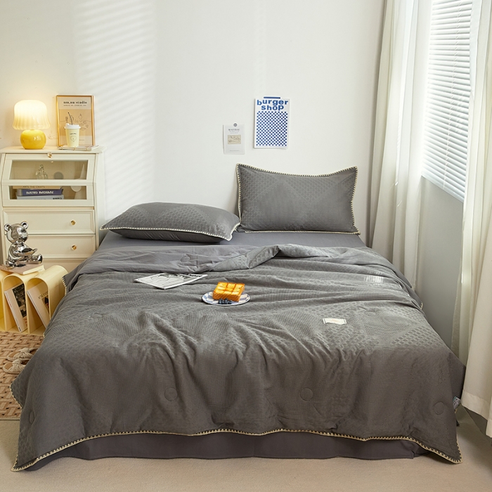 91家纺网 家纺一手货源 找家纺 金丝鸟 2023新款A类全棉华夫格水洗棉大豆夏被四件套 拉夫格-灰