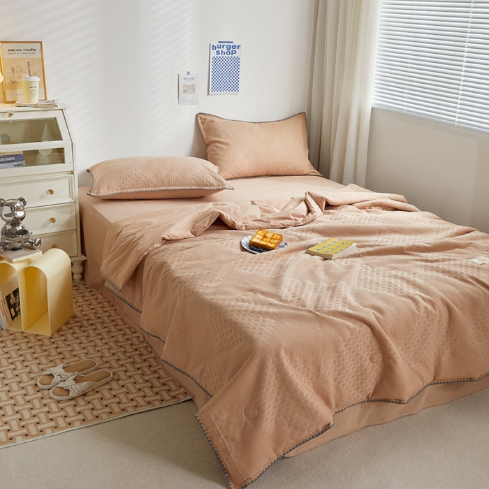 91家纺网 家纺一手货源 找家纺 金丝鸟 2023新款A类全棉华夫格水洗棉大豆夏被四件套 拉夫格-驼