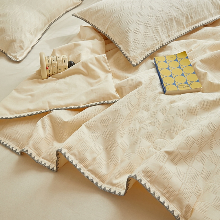 91家纺网 家纺一手货源 找家纺 金丝鸟 2023新款A类全棉华夫格水洗棉大豆夏被四件套 苏珊格-白