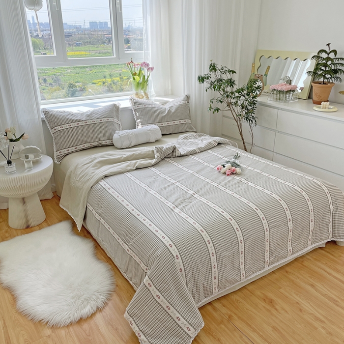 91家纺网 家纺一手货源 找家纺 千朵 2022新款全棉大豆夏被四件套 小清新