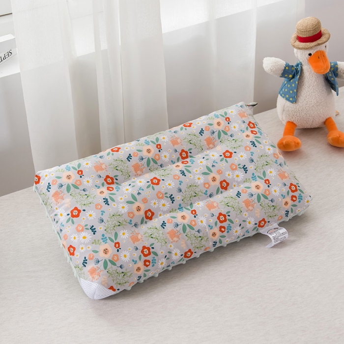 91家纺网 家纺一手货源 找家纺 十九色 2022新款豆豆儿童定型枕30*50cm 花海