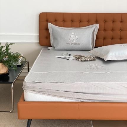 91家纺网 家纺一手货源 找家纺 （总）本希 2022新款高端床笠款水洗冰丝席-简约款