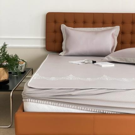 91家纺网 家纺一手货源 找家纺 （总）本希 2022新款高端床笠款水洗冰丝席-简约款