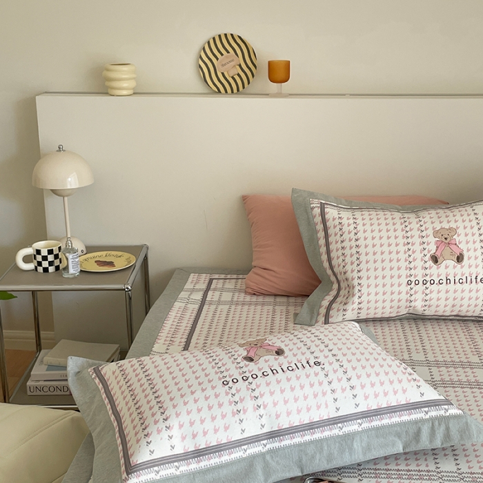 91家纺网 家纺一手货源 找家纺 昔可 2022新款高端大版数码印花冰沐丝养生席 可可熊-粉