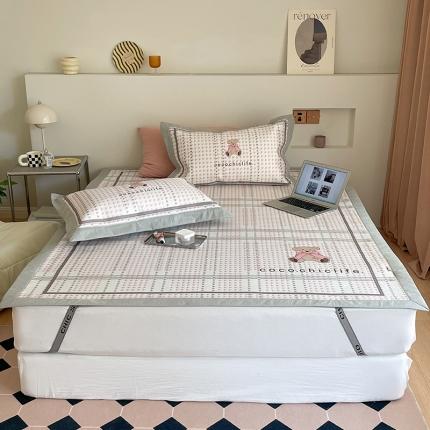 昔可 2022新款高端大版数码印花冰沐丝养生席 可可熊-粉