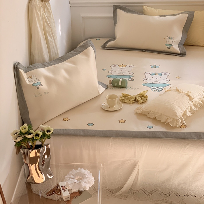 91家纺网 家纺一手货源 找家纺 昔可 2022新款高端大版数码印花冰沐丝养生席 跳舞熊