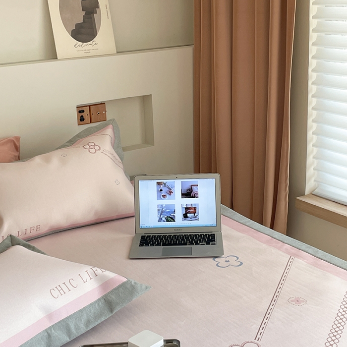 91家纺网 家纺一手货源 找家纺 昔可 2022新款高端大版数码印花冰沐丝养生席 幸运花链-粉