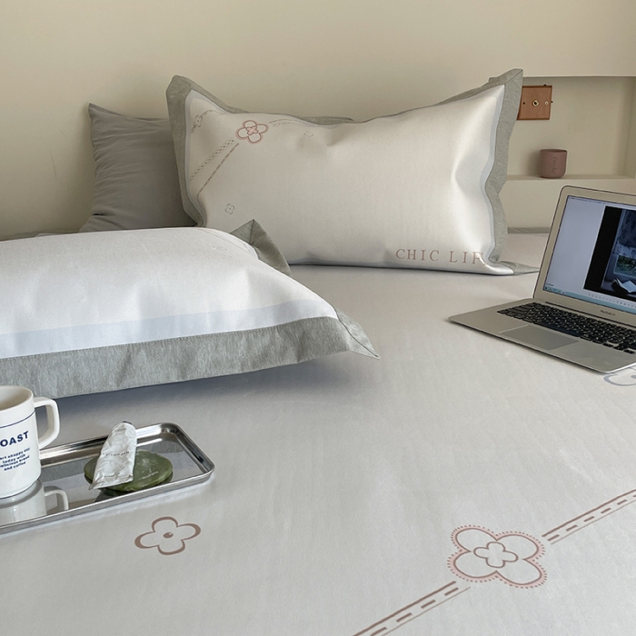 91家纺网 家纺一手货源 找家纺 昔可 2022新款高端大版数码印花冰沐丝养生席 幸运花链-蓝