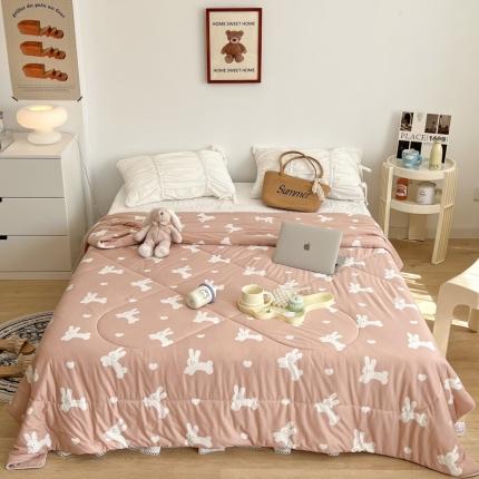 91家纺网 家纺一手货源 找家纺 （总）昔可 2022新款卡通印花牛奶丝针织夏被