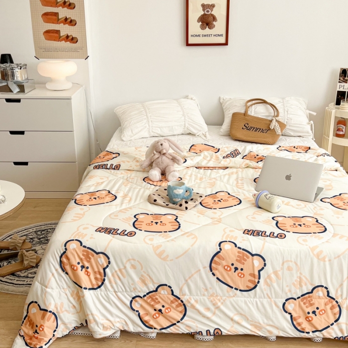 91家纺网 家纺一手货源 找家纺 （总）昔可 2022新款卡通印花牛奶丝针织夏被