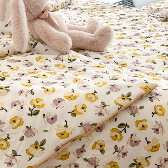 91家纺网 家纺一手货源 找家纺 昔可 2022新款卡通印花牛奶丝针织夏被 小柏丽