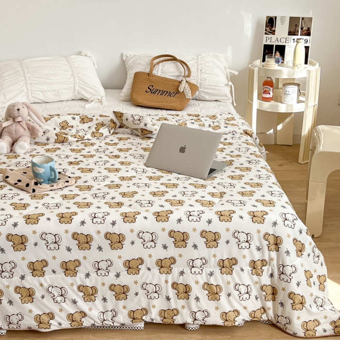 91家纺网 家纺一手货源 找家纺 昔可 2022新款卡通印花牛奶丝针织夏被 小象