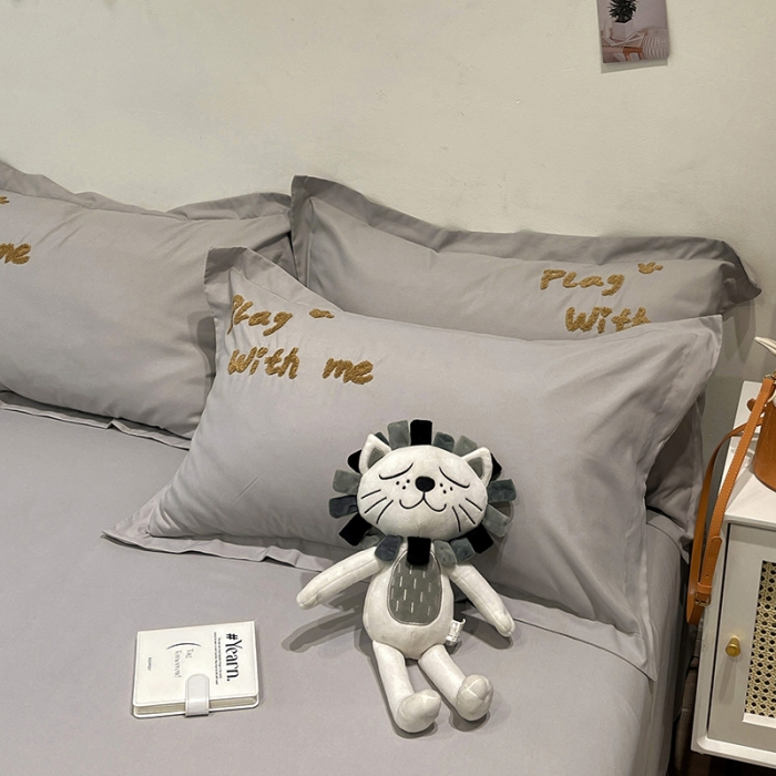 91家纺网 家纺一手货源 找家纺 娜娜 2022新款亲肤毛巾绣四件套 幸运虎-灰