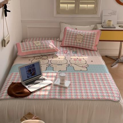 91家纺网 家纺一手货源 找家纺 昔可 2022新款大版印花乳胶凉席 三只兔子