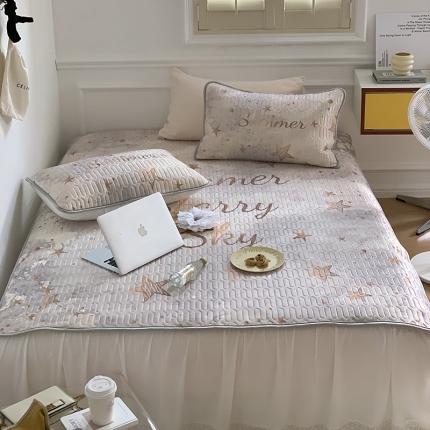 91家纺网 家纺一手货源 找家纺 （总）昔可 2022新款大版印花乳胶凉席