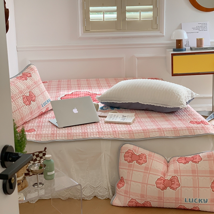 91家纺网 家纺一手货源 找家纺 昔可 2022新款大版印花乳胶凉席 粉色少女心