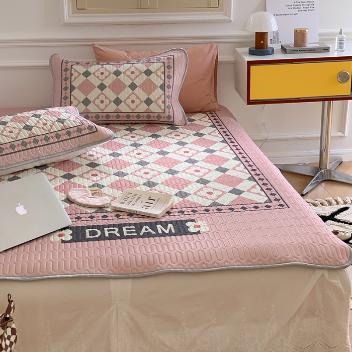 91家纺网 家纺一手货源 找家纺 昔可 2022新款大版印花乳胶凉席 粉幸运花