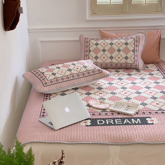 91家纺网 家纺一手货源 找家纺 昔可 2022新款大版印花乳胶凉席 粉幸运花