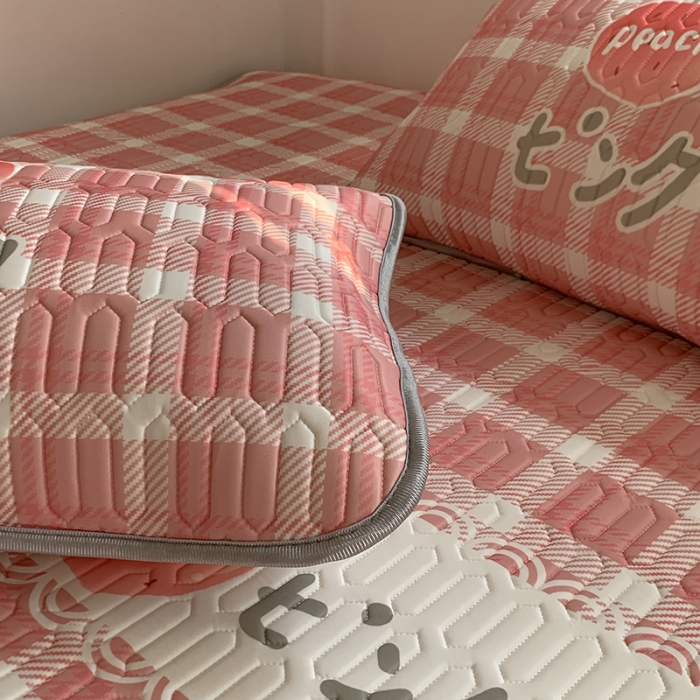 91家纺网 家纺一手货源 找家纺 昔可 2022新款大版印花乳胶凉席 格子蜜桃