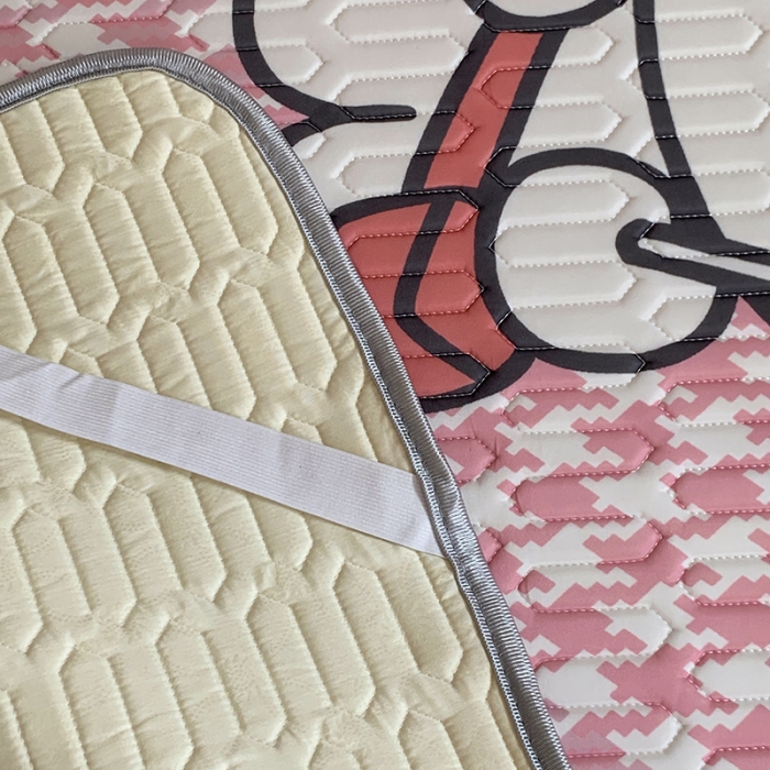 91家纺网 家纺一手货源 找家纺 昔可 2022新款大版印花乳胶凉席 萌萌女孩