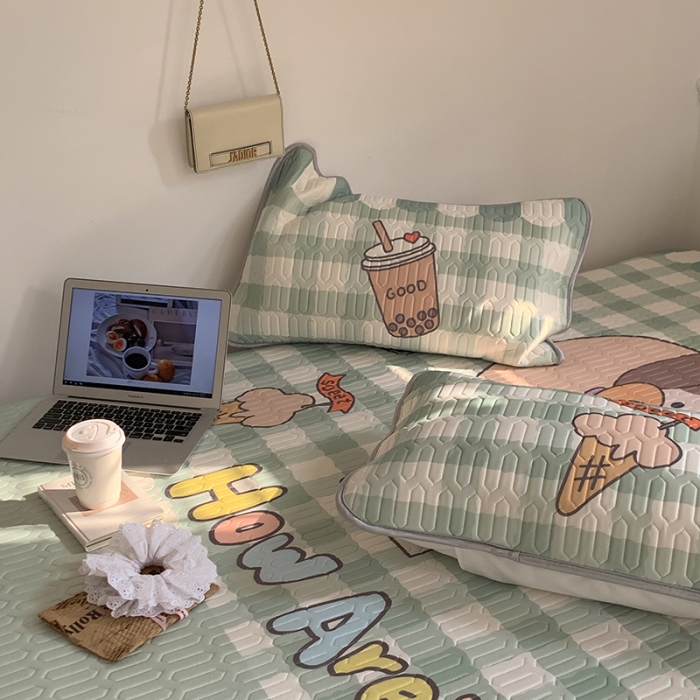 91家纺网 家纺一手货源 找家纺 昔可 2022新款大版印花乳胶凉席 面包女孩