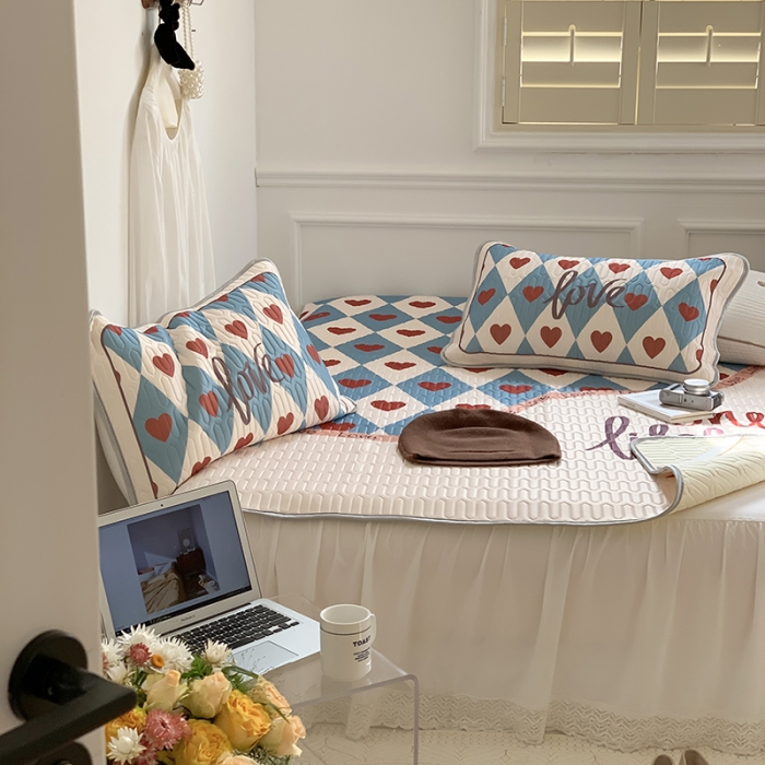 91家纺网 家纺一手货源 找家纺 昔可 2022新款大版印花乳胶凉席 拼接爱心