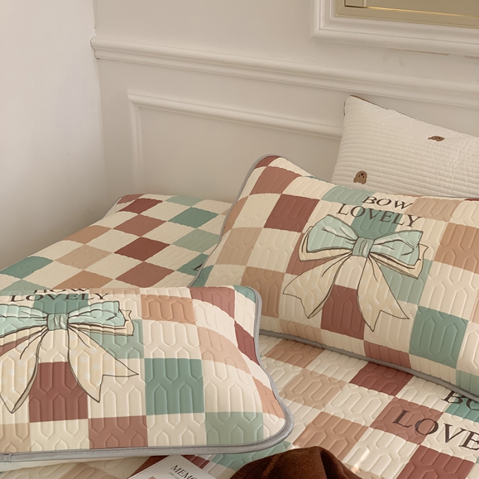 91家纺网 家纺一手货源 找家纺 昔可 2022新款大版印花乳胶凉席 棋盘蝴蝶结