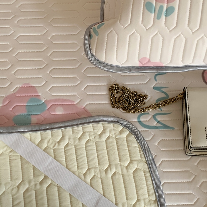 91家纺网 家纺一手货源 找家纺 昔可 2022新款大版印花乳胶凉席 兔兔糖