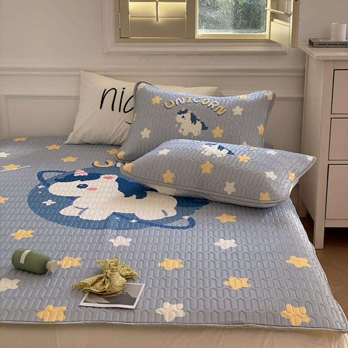 91家纺网 家纺一手货源 找家纺 昔可 2022新款大版印花乳胶凉席 星星木马