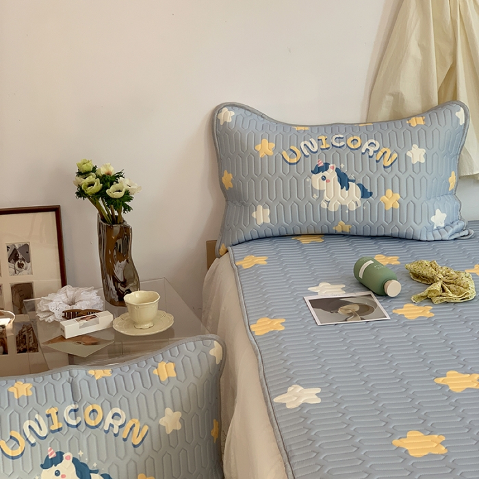 91家纺网 家纺一手货源 找家纺 昔可 2022新款大版印花乳胶凉席 星星木马