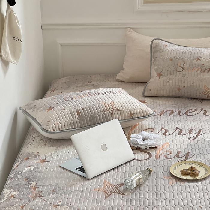 91家纺网 家纺一手货源 找家纺 昔可 2022新款大版印花乳胶凉席 晕染星星