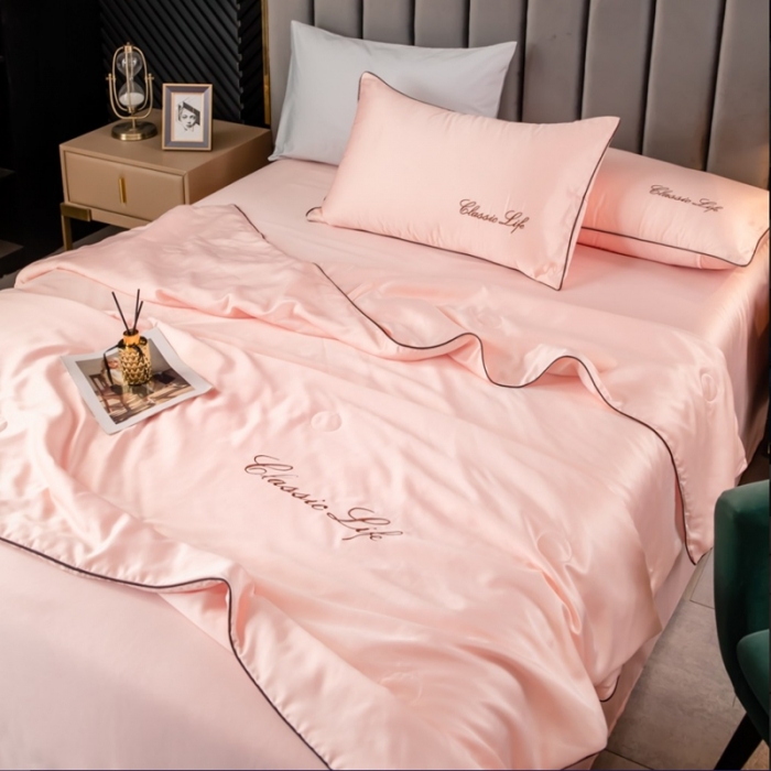 91家纺网 家纺一手货源 找家纺 左视觉创意摄影 被子样片