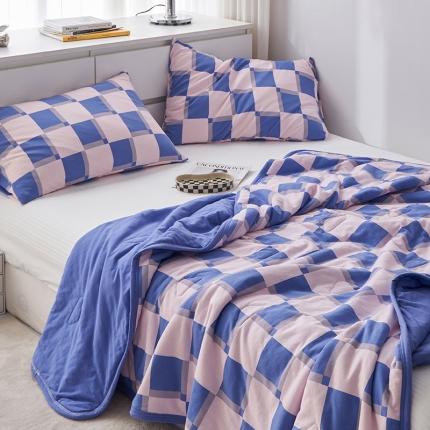 91家纺网 家纺一手货源 找家纺 （总）风向标家纺 2022新款印花三色棋盘格针织夏被