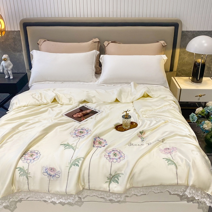 91家纺网 家纺一手货源 找家纺 吾秀 2022新款50S莱赛尔天丝刺绣夏被-花仙子 花仙子-米白